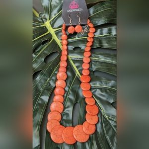 NWT Paparazzi Desert Flats Necklace & Earrings set